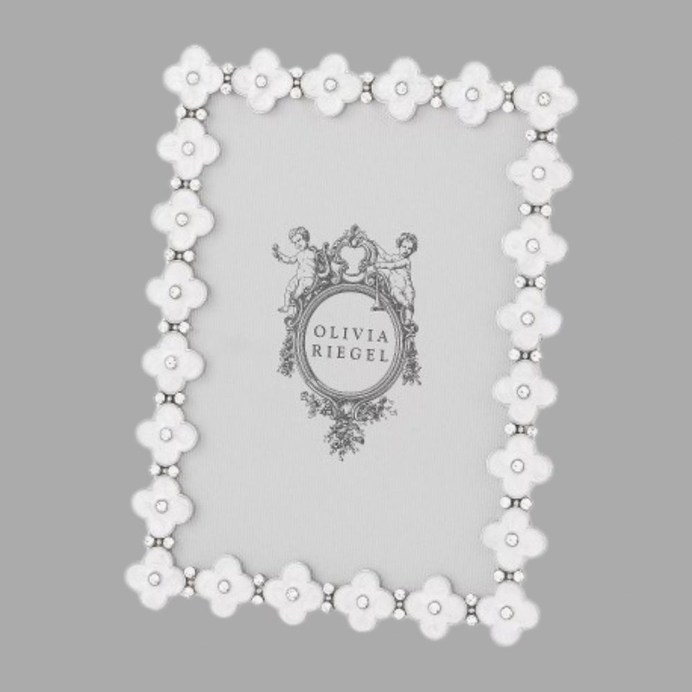 Olivia Riegel Stunning White Enamel Clover 5" x 7" Frame - Picture 1 of 7